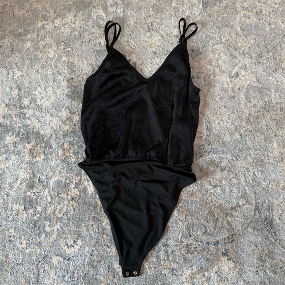 Forever21 Black Bodysuit - Picture 1 of 3